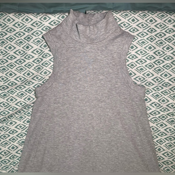 Lululemon “Gone for the Week” Dress Heathered Core Light Grey XS - Picture 6 of 11